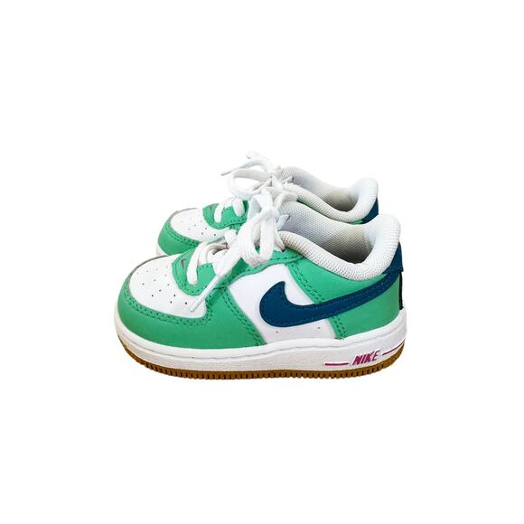 NIKE FORCE 1 LV8 SPRING GREEN WHITE SNEAKERS - Picture 1 of 6